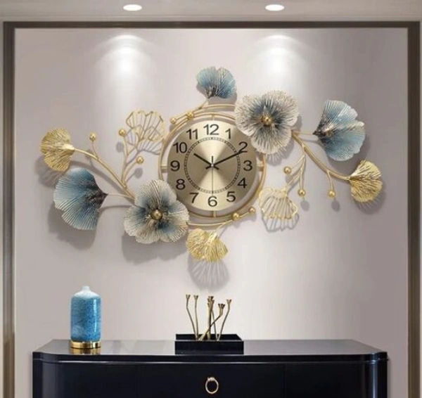TANNER TIME  Decorative Golden Metal  Wallclock   -  Free Size,  Metal, Pack of1, Horizantal 
